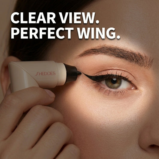 CLOUDE™ Winged Eyeliner Stamp